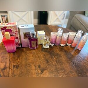 Fragrance Bundle- like new/ new